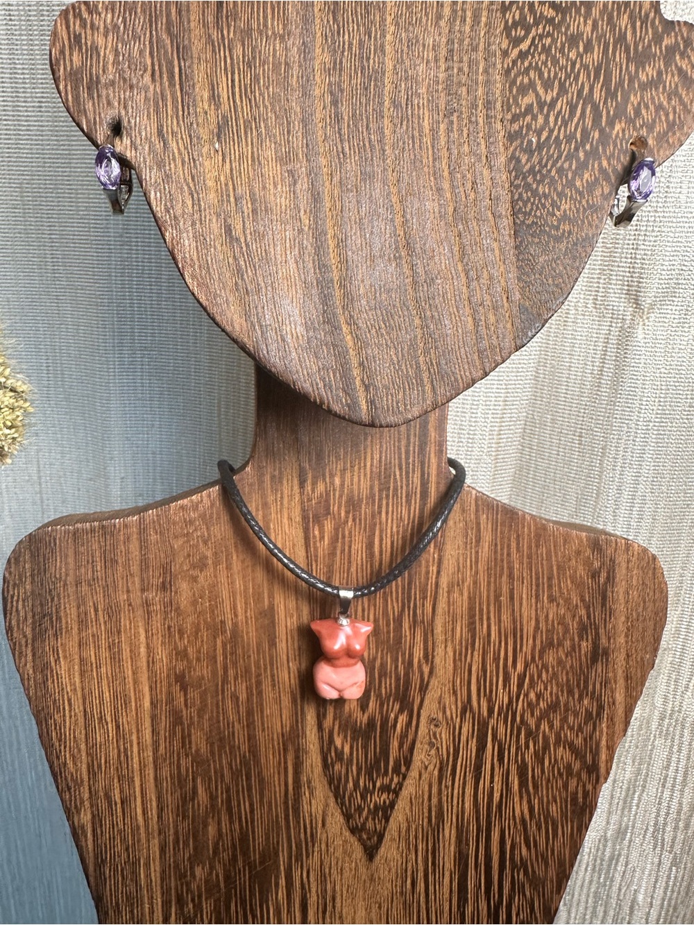 Handmade Mini Pink Alashan Agate Lady Body Carving Pendant Necklace on Rope - Picture 10 of 12